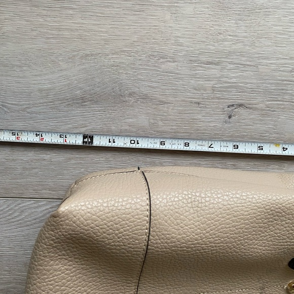 Cute Neutral Tote - Picture 13 of 16